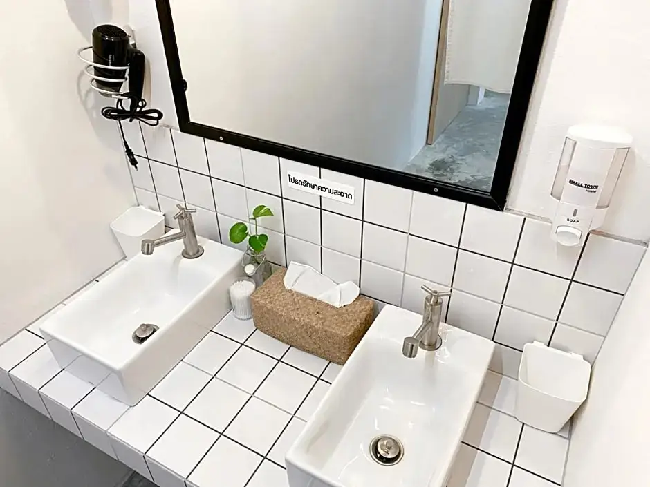 Патталунг: Small Town Hostel