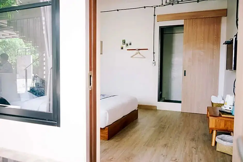Патталунг: Small Town Hostel