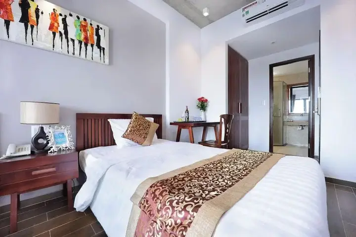 Дананг: The Shine Hotel & Apartment