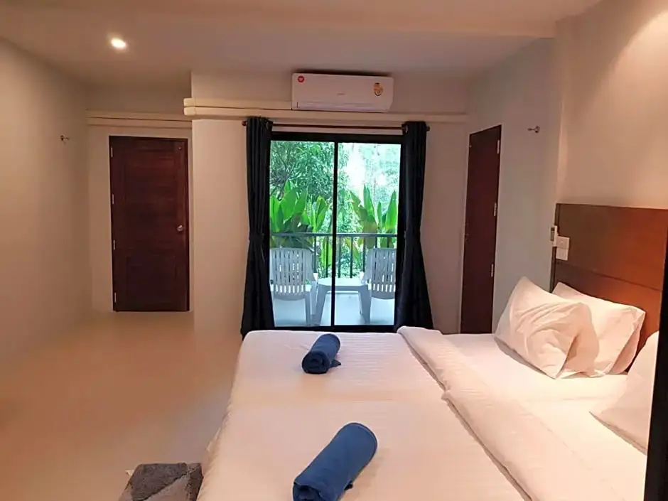 Яо Ной: Anattaya Holiday Home