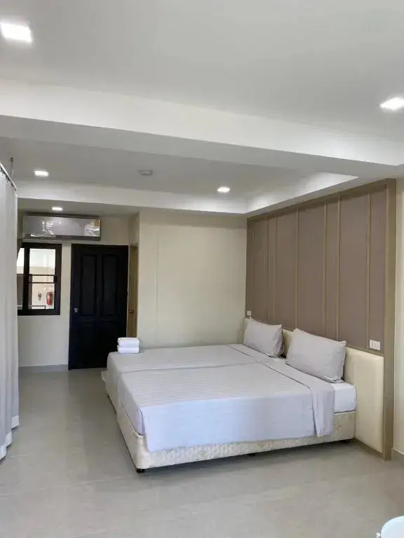 Паттайя: The Shade Residence