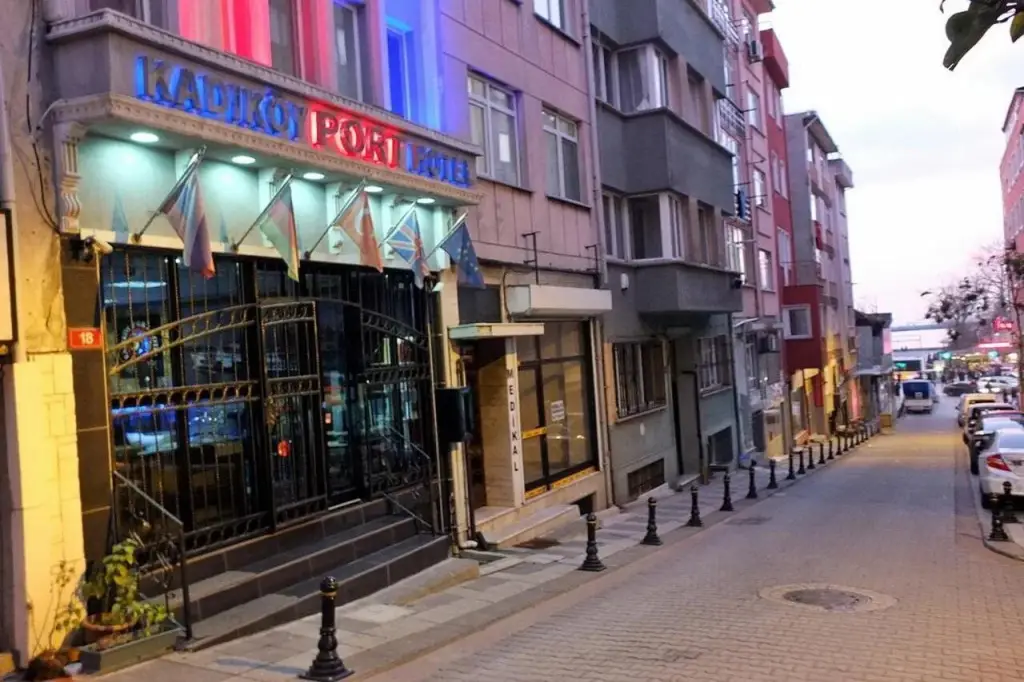 Kadikoy Port Hotel — фото 1