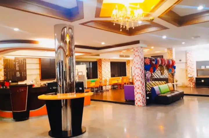 Сураттхани: BJ Hotel