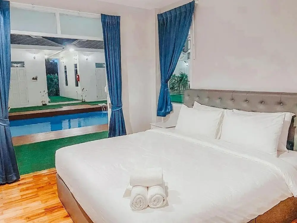 Чаам: Bianco House