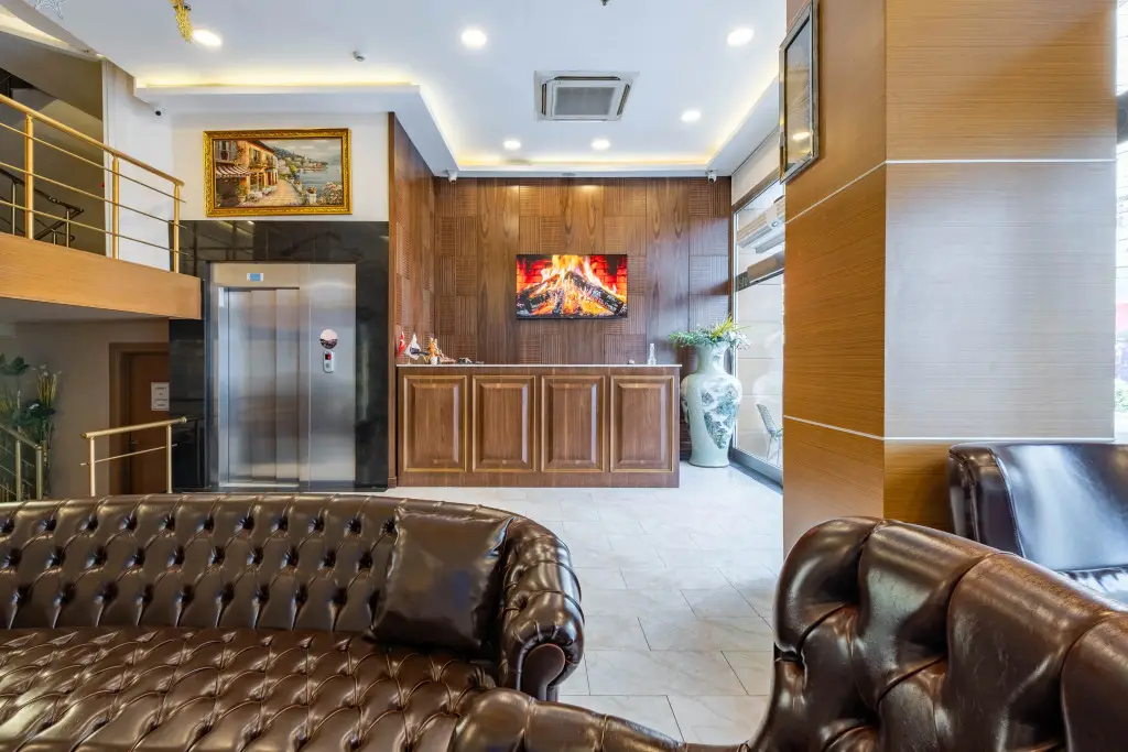 Измир: Bulvar Hotel