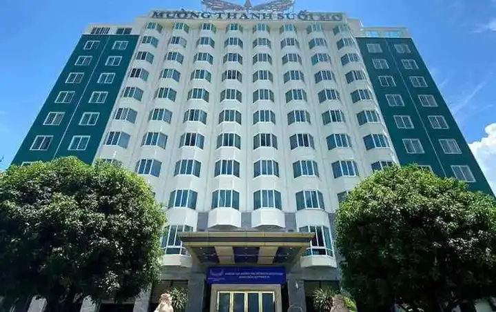 Халонг: Muong Thanh Holiday Suoi Mo