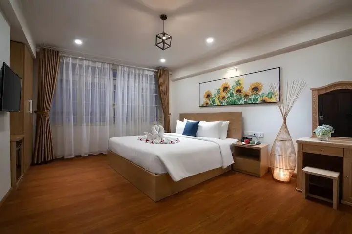 Ханой: Valley Hotel & Travel