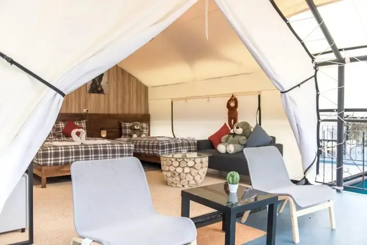 Пак-Чонг: Mont blanc base camp khao yai