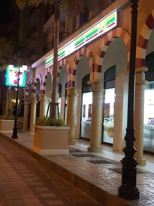 Паттайя: ESPANA Resort Condo at Jomtien
