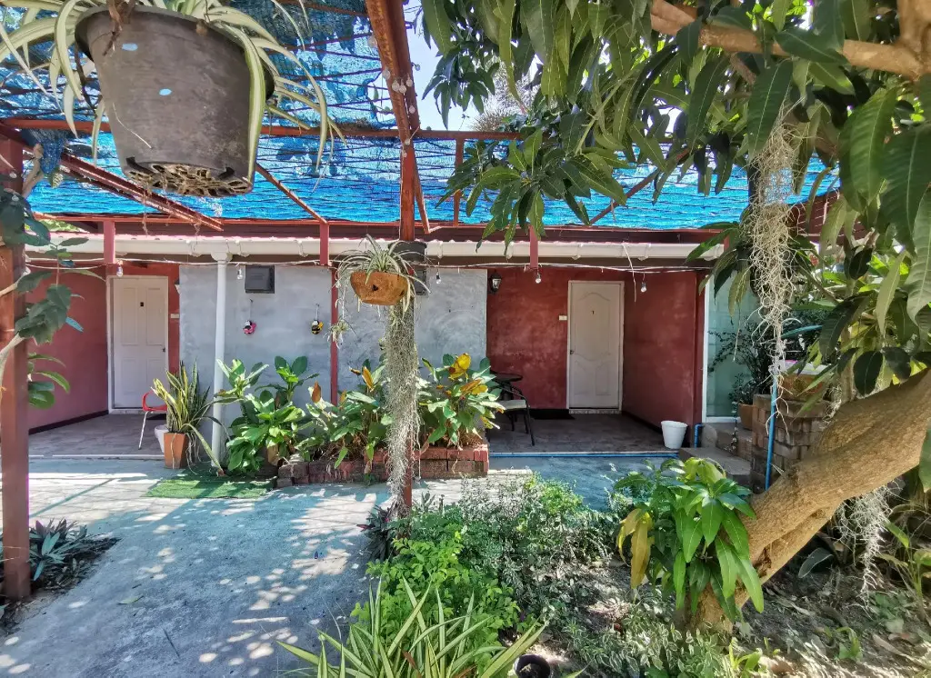 Сирача: Lek Homestay