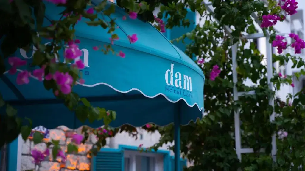 Анталья: Dam Hotel Lara