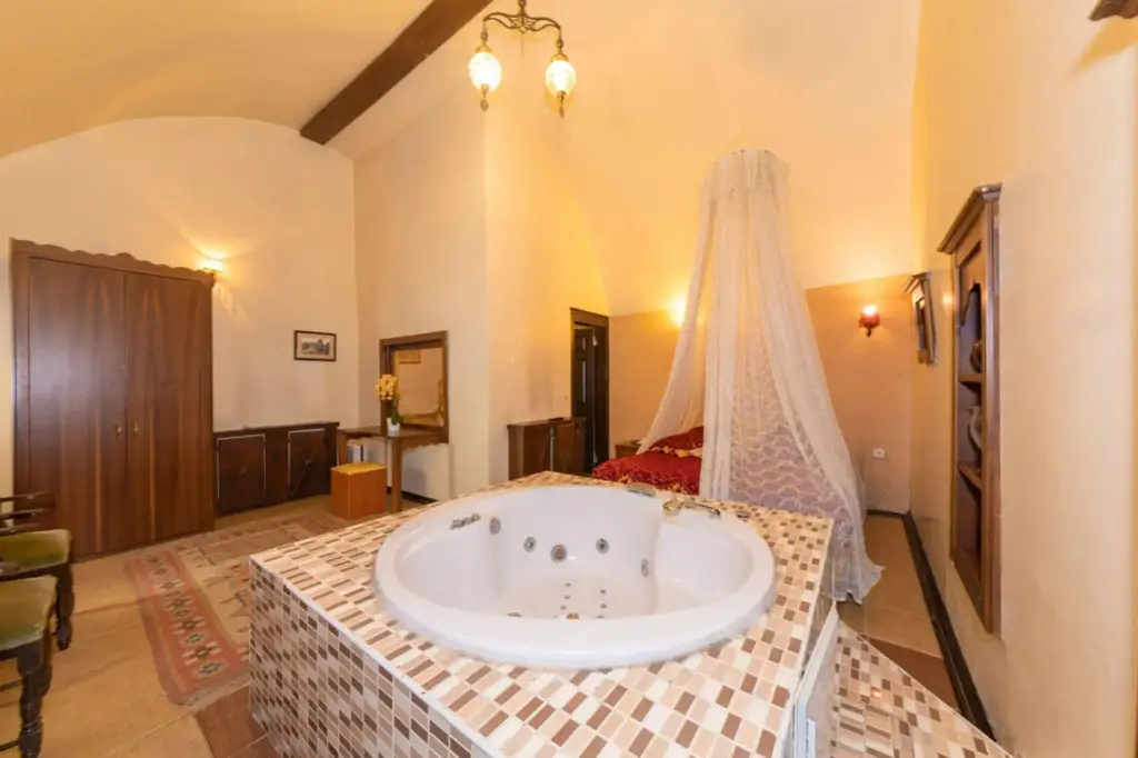 Стамбул: Stone Hotel Istanbul
