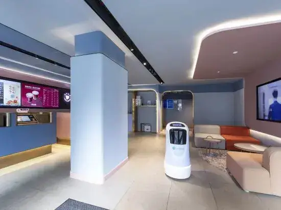 Нанкин: HanTing Hotel (Nanjing Xinjiekou Shanghai Road Subway Station)