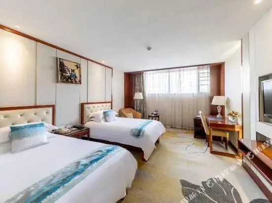 Нанкин: Zhenbao Holiday Hotel (Nanjing Olympic Sports Center)