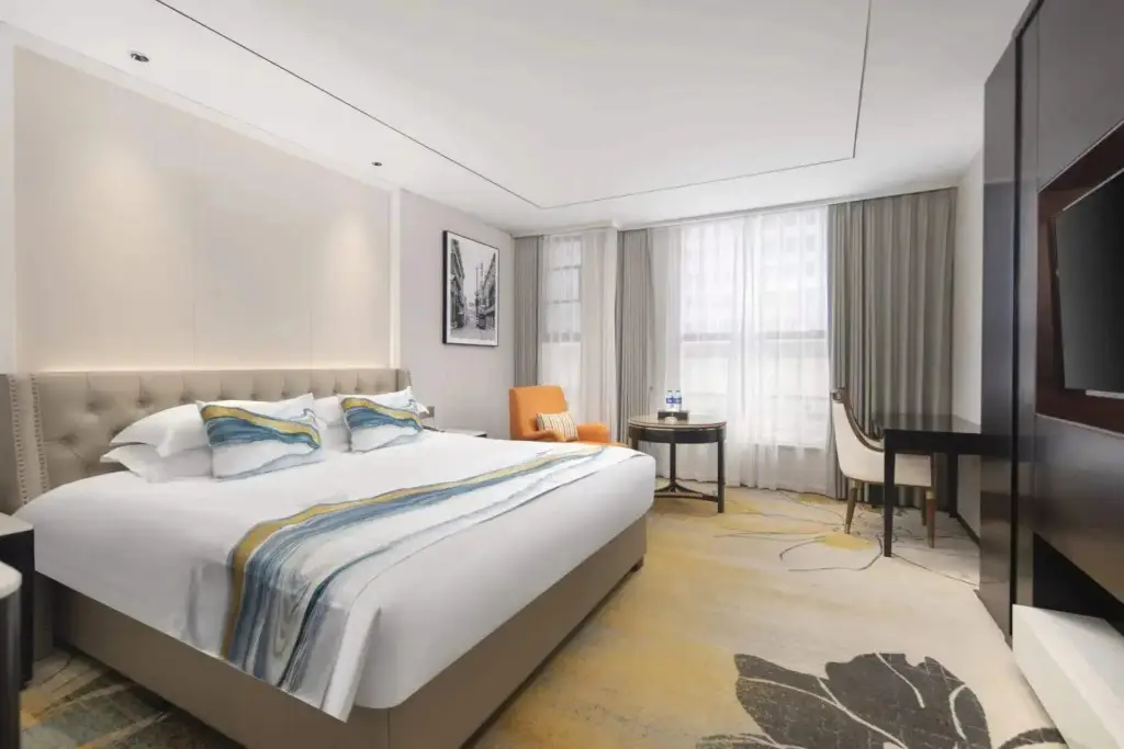 Нанкин: Zhenbao Holiday Hotel (Nanjing Olympic Sports Center)