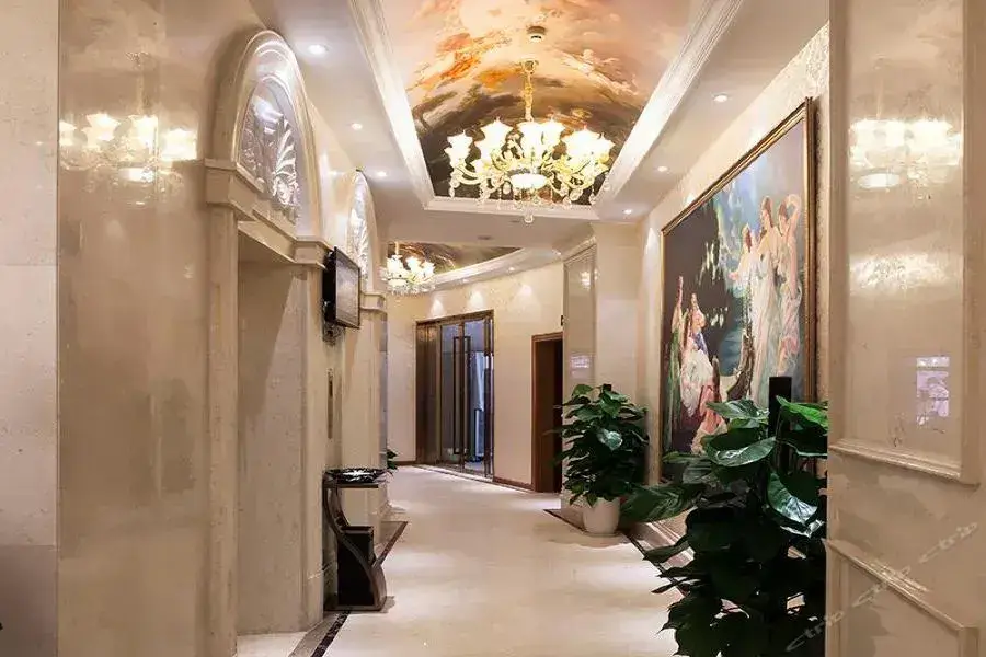 Чунцин: Vienna International Hotel (Chongqing Liangjiang Happiness Square Branch)