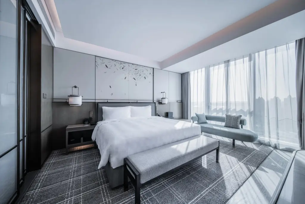 Сиань: HUALUXE Xi an Chanba by IHG