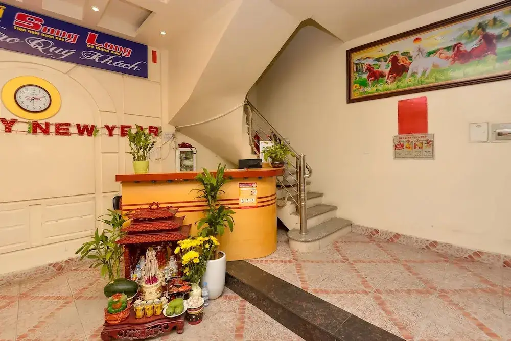 Ханой: OYO 1065 Song Long Hotel