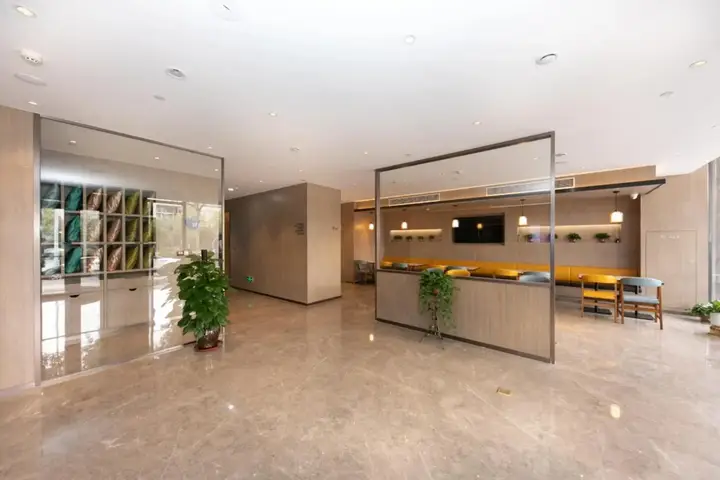 Сиань: HanTing Premium Hotel (Xi'an High-speed Rail New City)