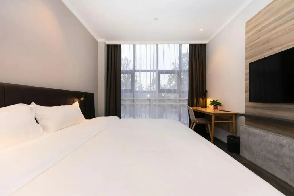 Сиань: HanTing Premium Hotel (Xi'an High-speed Rail New City)