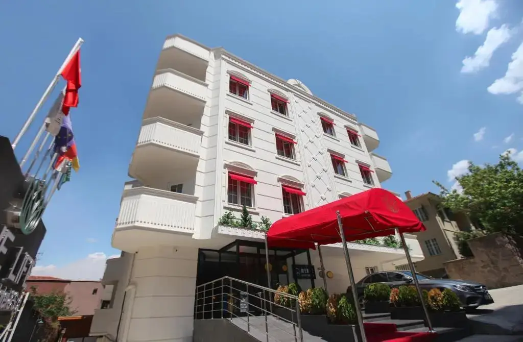 The Life Hotel & Spa — фото 1