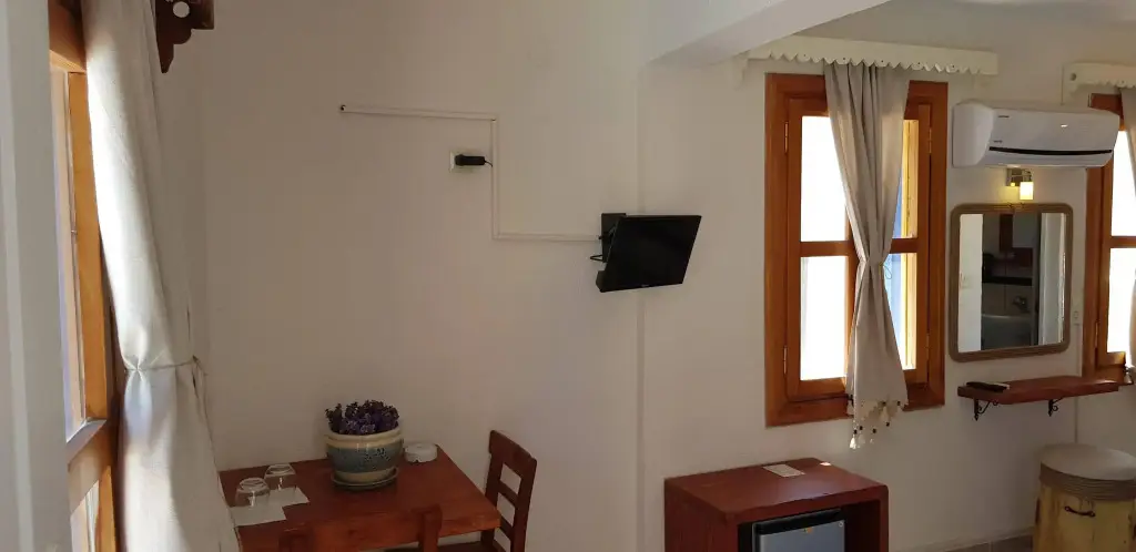 Битез: Hakan Otel