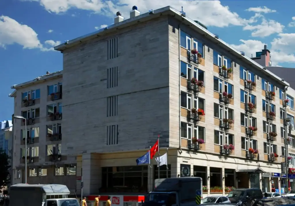 Hotel Buyuk Keban — фото 1