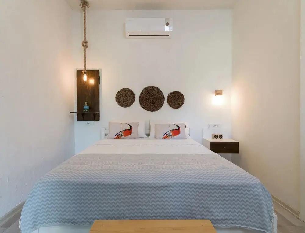 Датча: Koop Suites