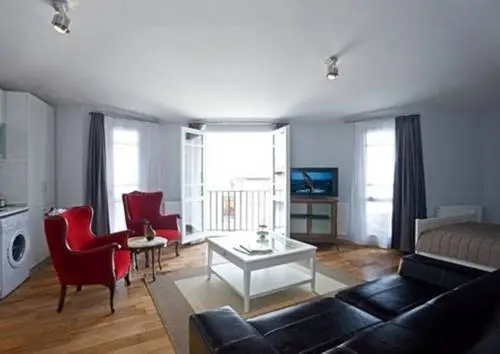 Стамбул: The House Apart Cihangir II