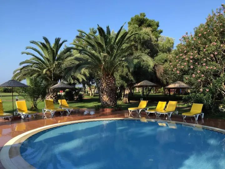 Гюмюльдур: Denizati Holiday Village