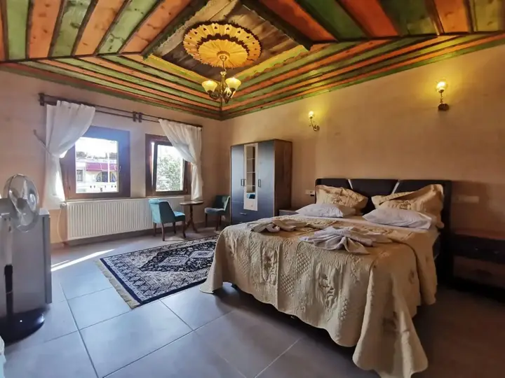 Гёреме: Falcon Cave Suites