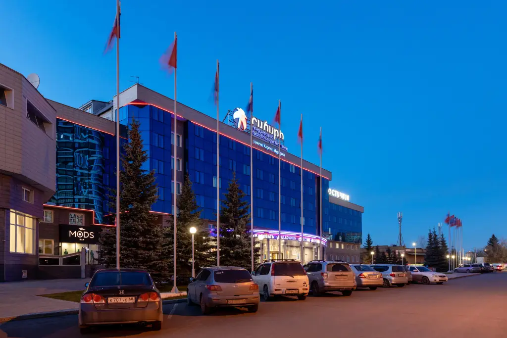 carousel image 0