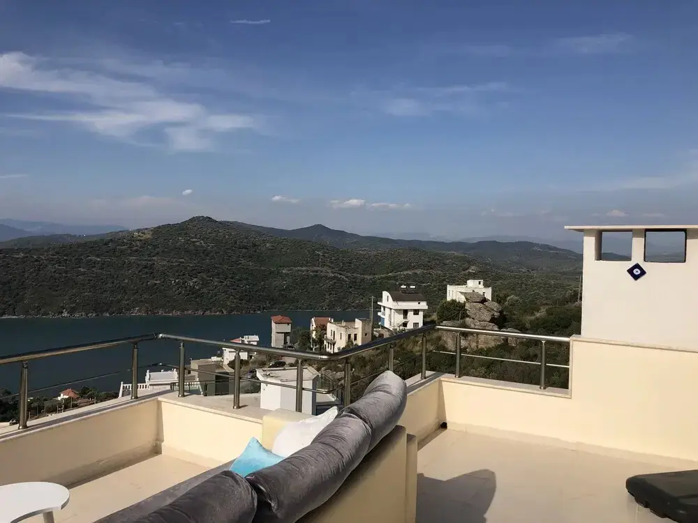 Мугла: Sari Villa