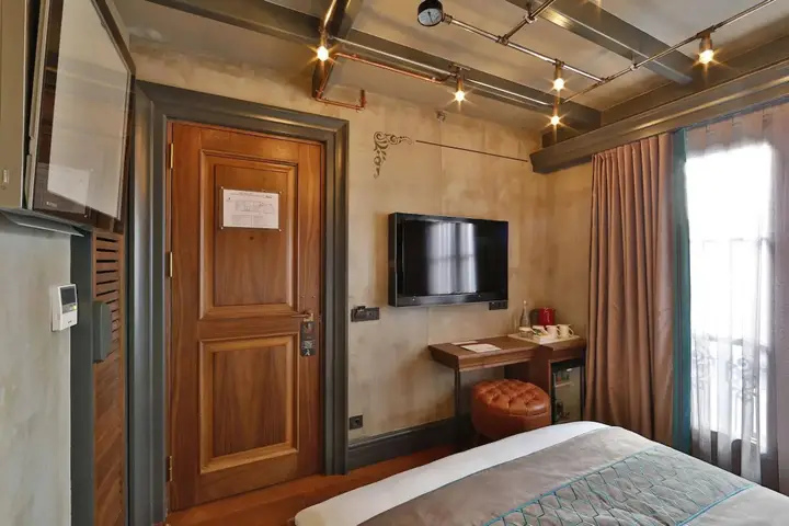Стамбул: Отель Sanat Hotel Pera