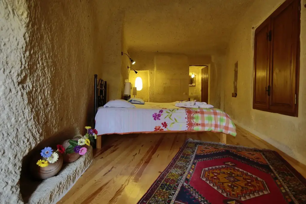 Гёреме: Karadut Cave Hotel