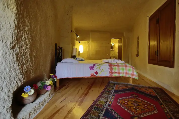Гёреме: Karadut Cave Hotel