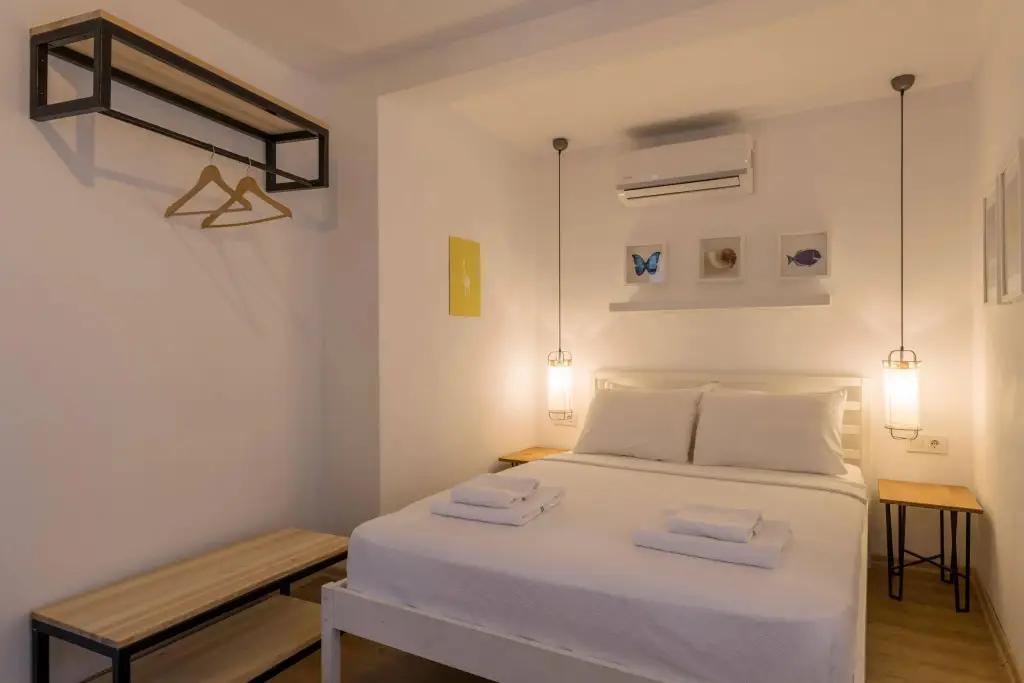 Голькой: Daphnis Hotel