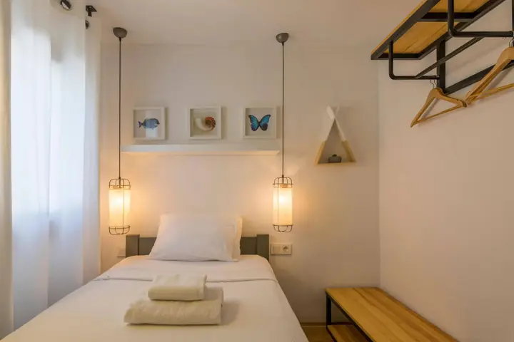 Голькой: Daphnis Hotel