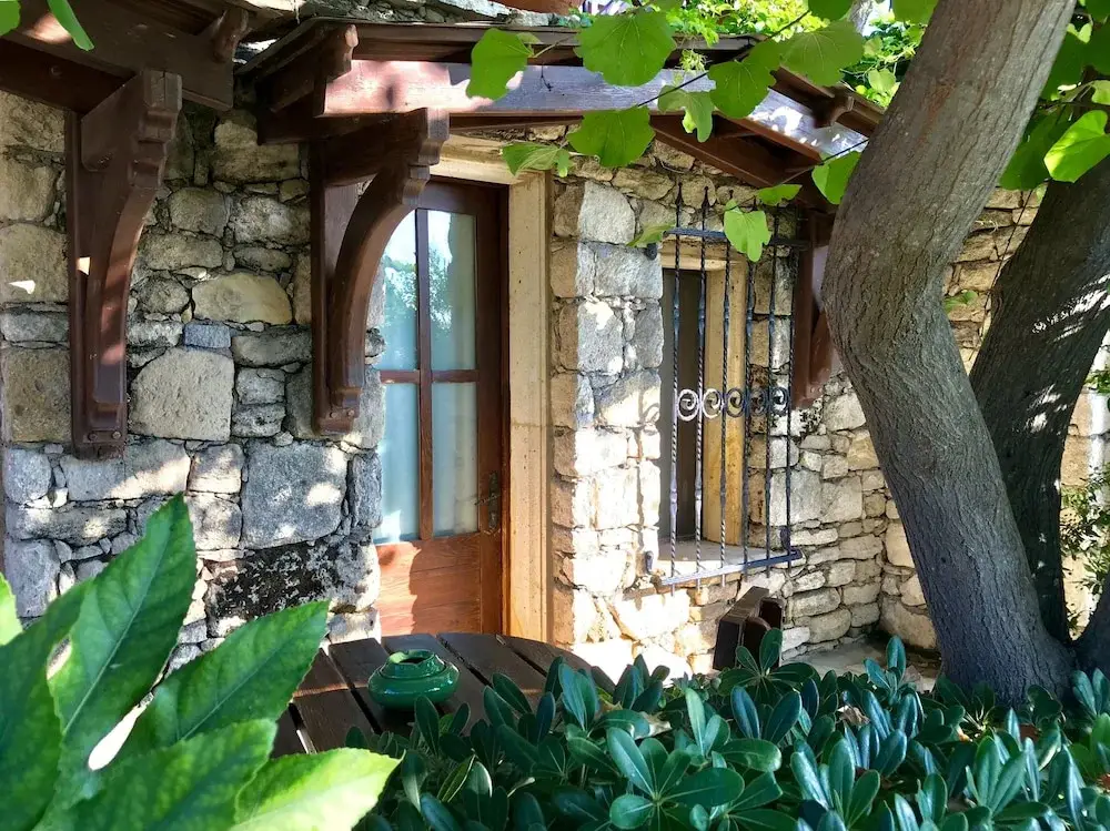Ada Bacchus Hotel — фото 1