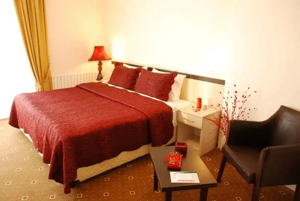Синоп: Hotel Bossinop