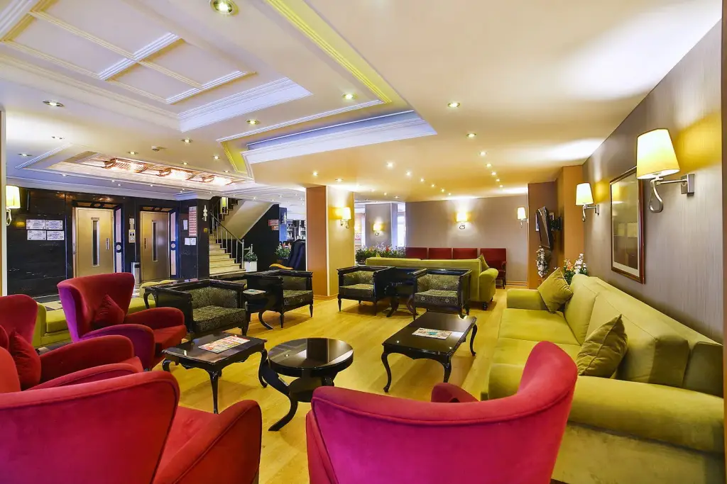 Стамбул: Hotel Grand Emin