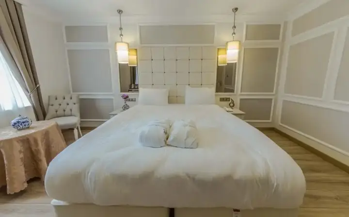 Стамбул: The Constantine Hotel