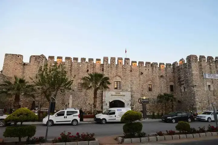 Кушадасы: Club Caravanserail