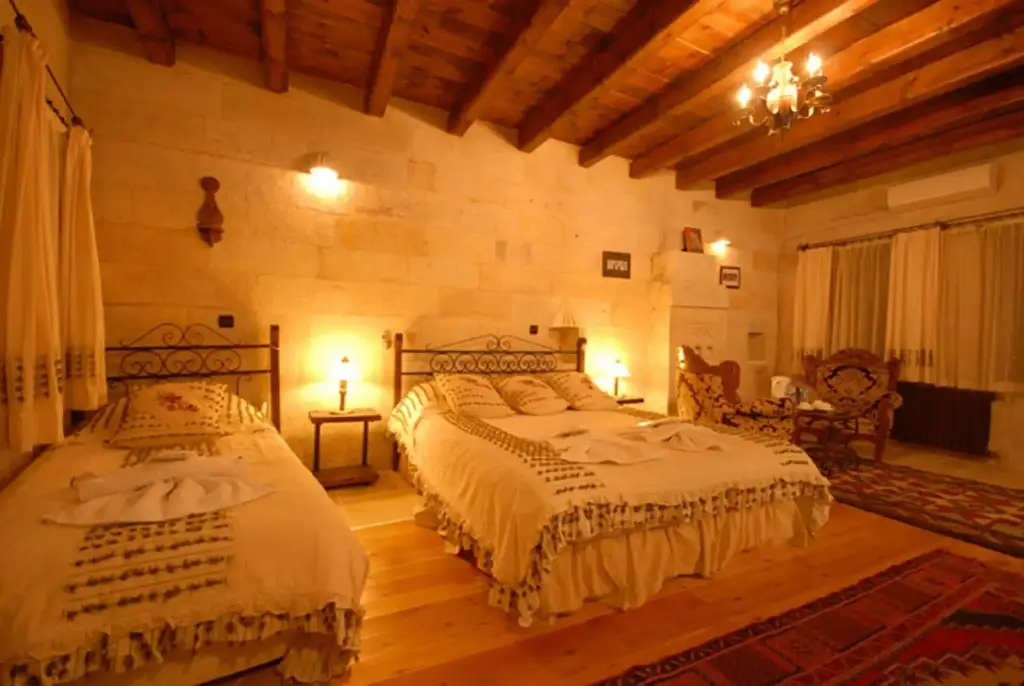 Гёреме: Traveller's Cave Hotel