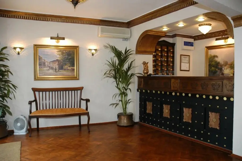 Стамбул: Megara Palace