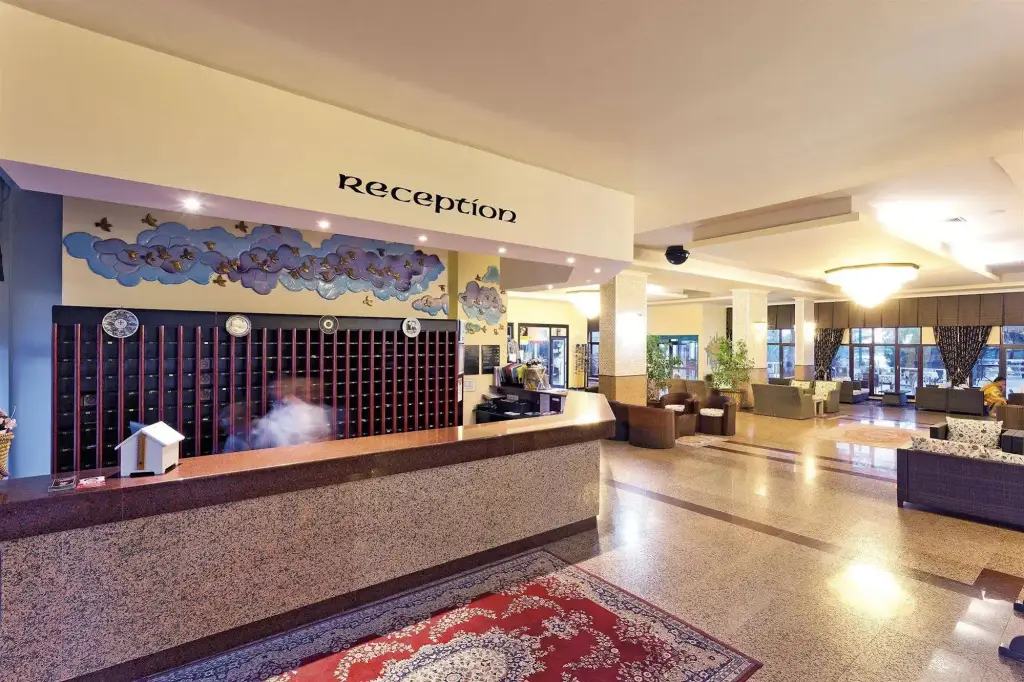 Sural Saray Hotel — фото 1