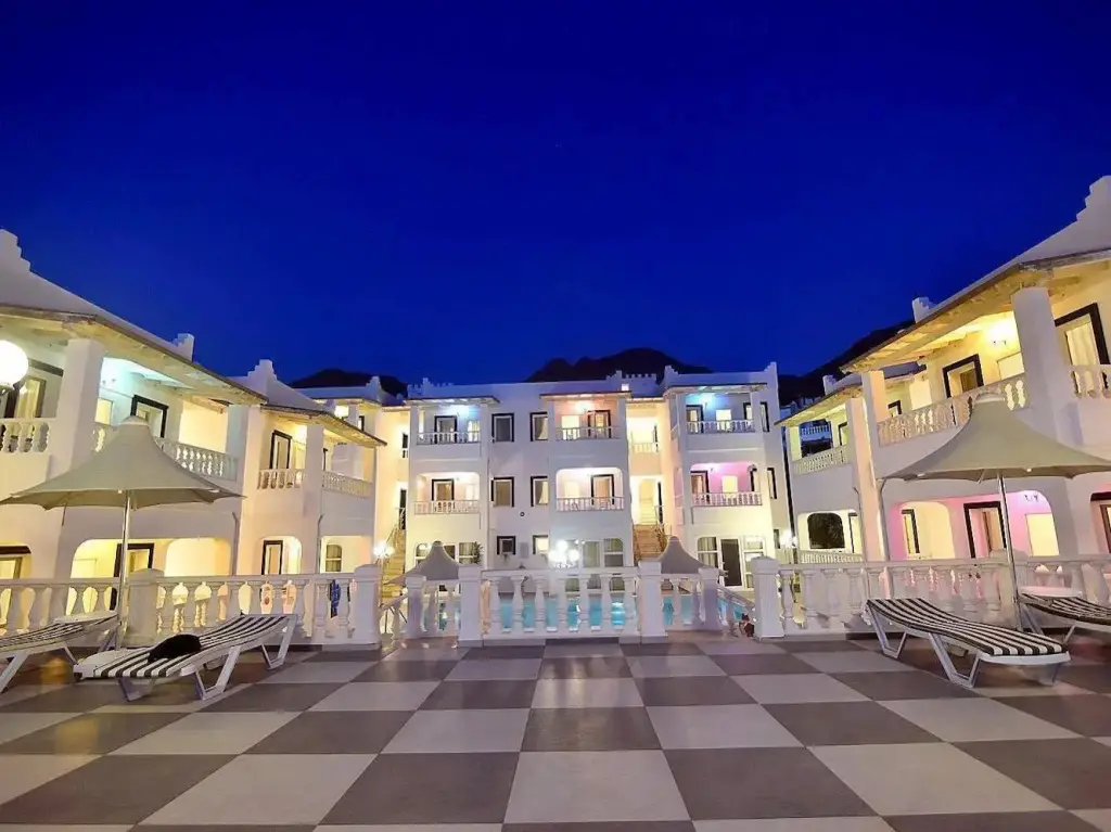Bahama Art Hotel — фото 1