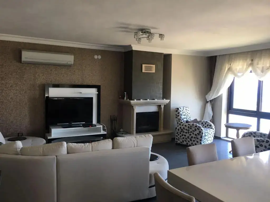 Датча: Uslu Otel Royal Yachting