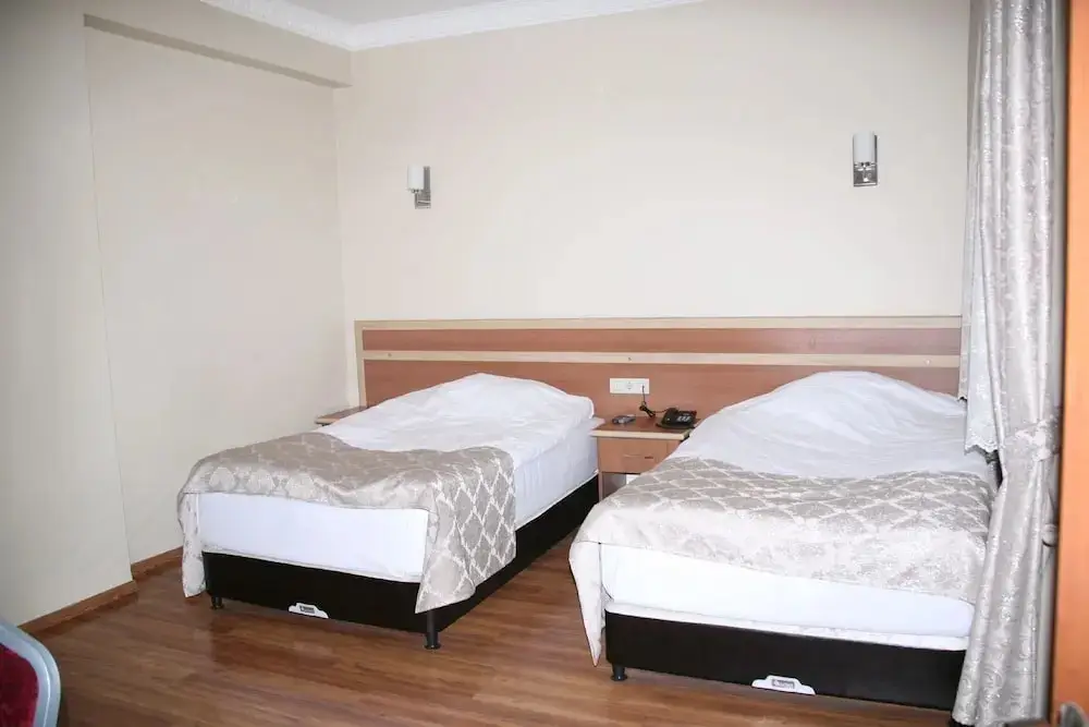 Агри: Şahin Hotel