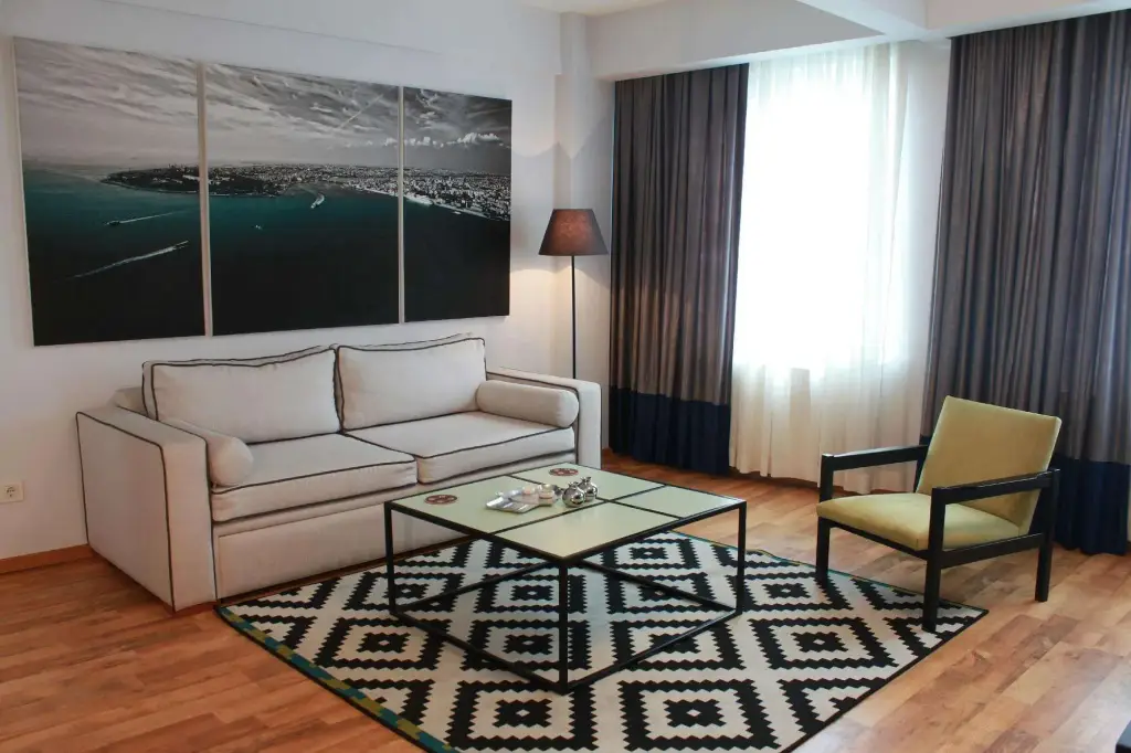 Стамбул: 212 Istanbul Suites